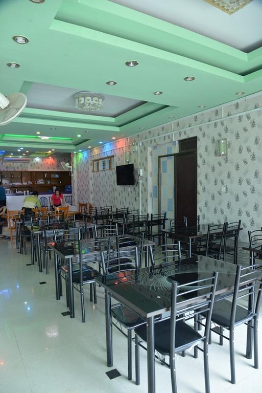 New Golden Forward Hotel Янгон Екстериор снимка